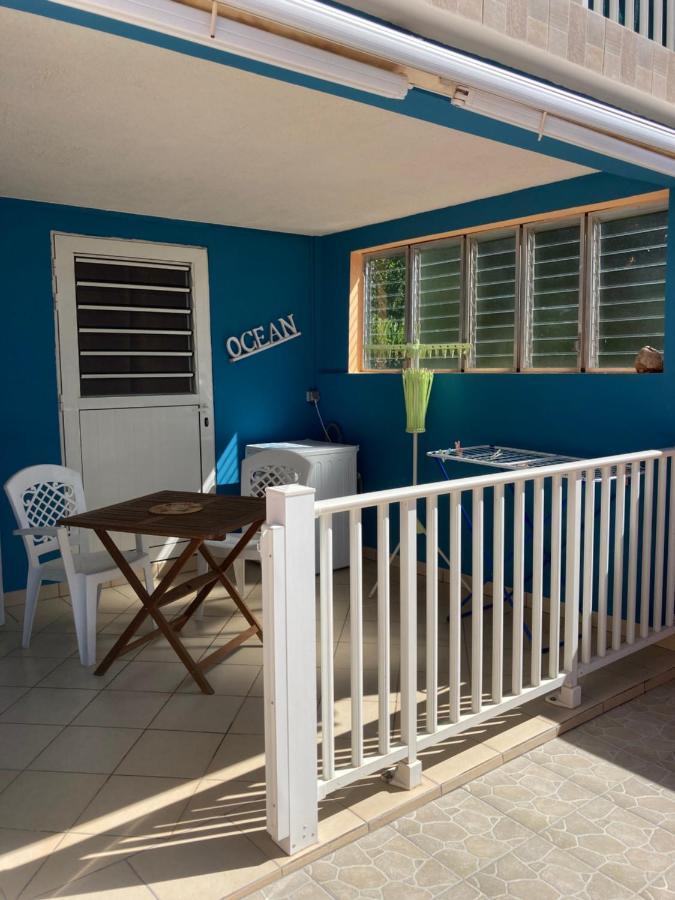 Bas de villa Vacances Océan Le Carbet Exterior foto